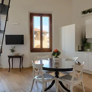 Porta A Prato 46 Apartamento