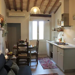 Luminoso E Silenzioso Centro Firenze Apartamento